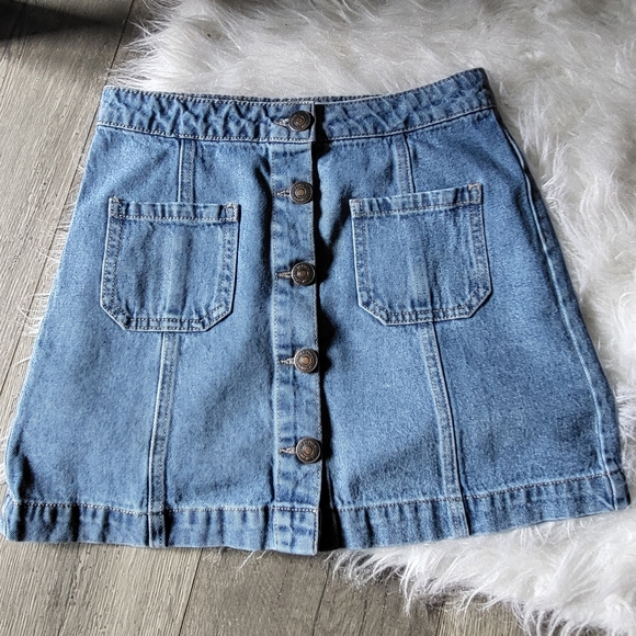 Forever 21 Button Through A Line Denim Skirt size Small Medium